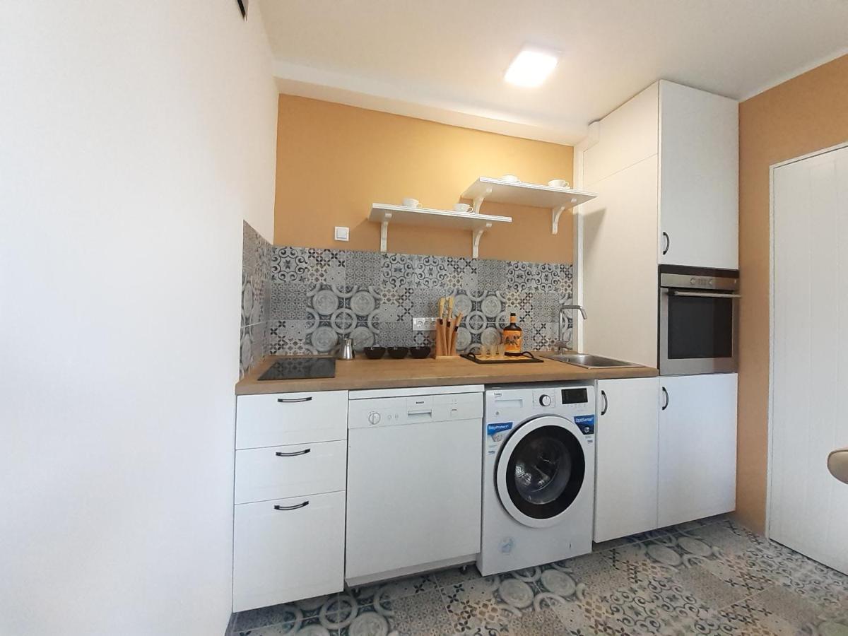Apartman Jovana Szávaszentdemeter Kültér fotó